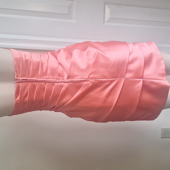 David's Bridal Pink Strapless Pleated Dress, Size 4 - Picture 4 of 7